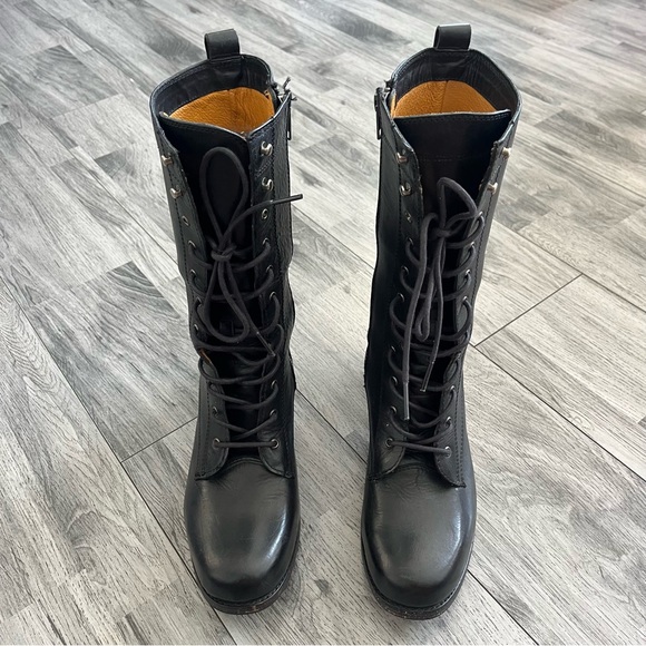FRYE | Kendall Lace Up Boots NWOB Display Model Sz 10B - Picture 3 of 12